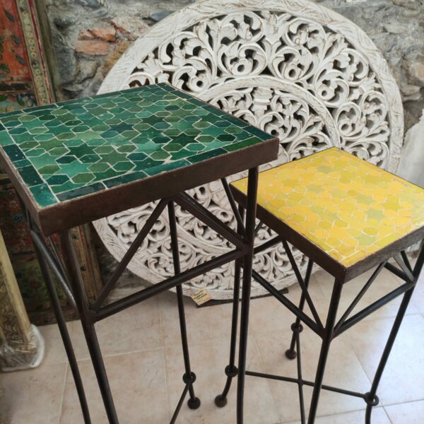 dettaglio piano zellige di trespolo marocchino