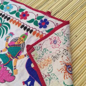 retro di sovraporta ricamato indiano ad arco