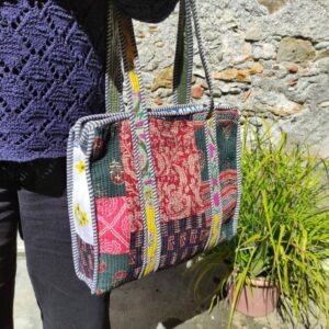 cotone variopinto della borsa shopping indiana