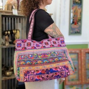 BORSA THAILANDESE RICAMATA