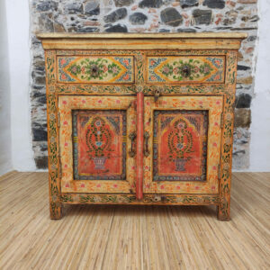 mobiletto credenza giallo e fiori