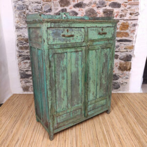credenza da cucina verde con cassetti